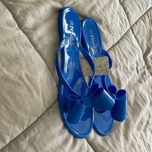 Mudd Women’s Bow Jelly Flip-Flop 🩴